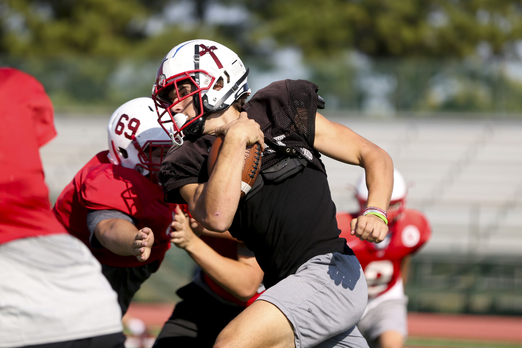 1. Bishop Kelley Comets (7-0)
